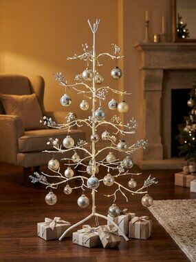 Tripar 36 Inch Metal Jewelry Display Ornament Christmas Tree White